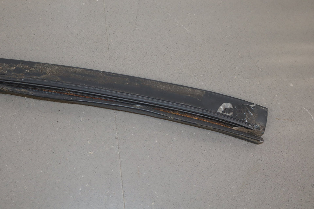 2003 - 2009 Hummer H2 - Passenger Quarter Panel to Door Seal