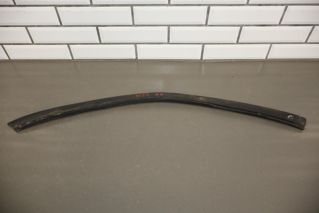 2003 - 2009 Hummer H2 - Passenger Quarter Panel to Door Seal