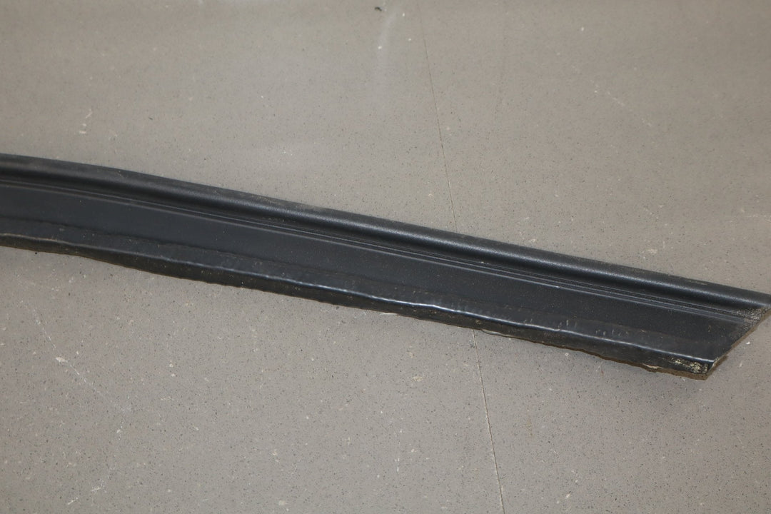 2003 - 2009 Hummer H2 - Passenger Quarter Panel to Door Seal