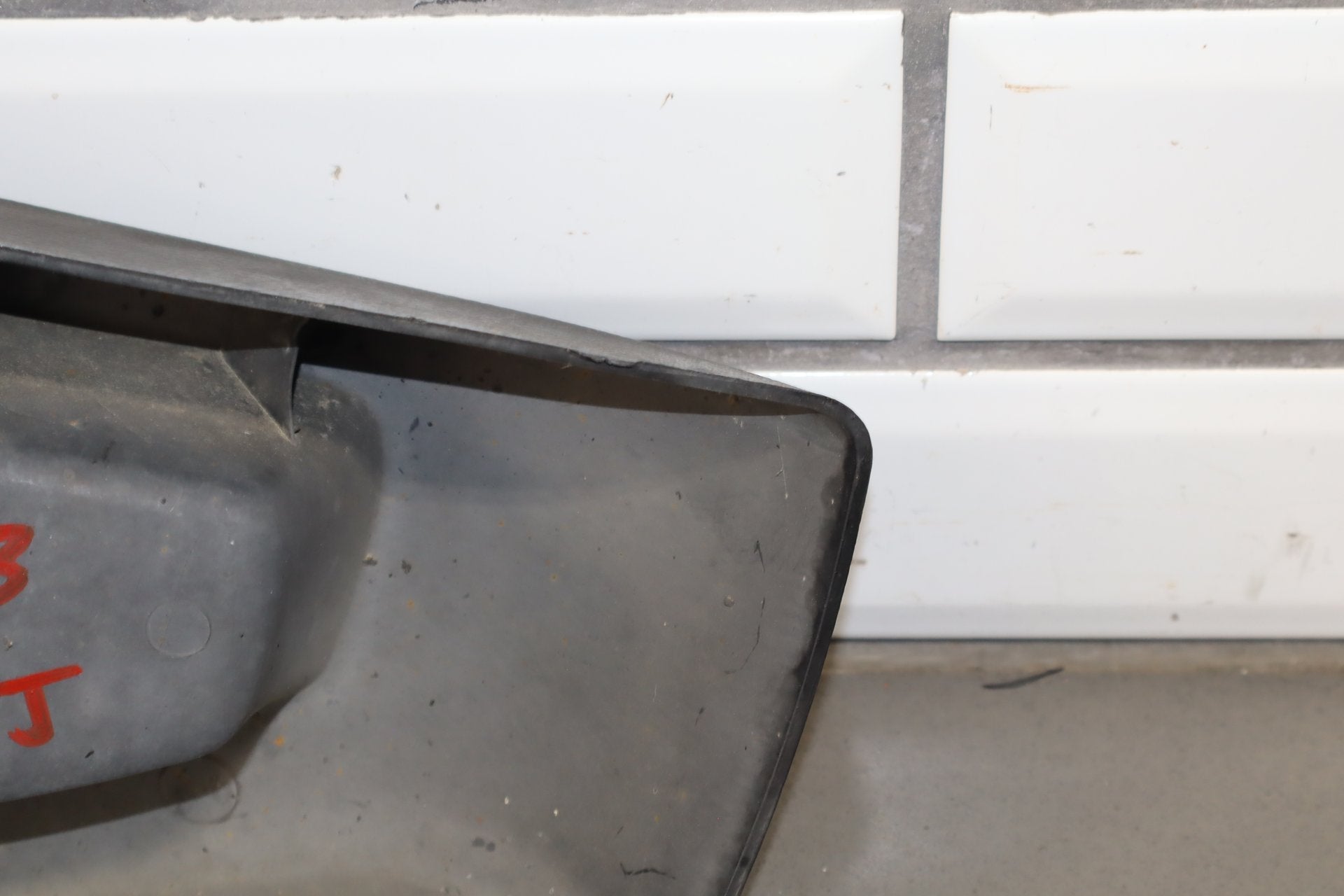 2003-2009 Hummer H2 Passenger Right Front Bumper Extension 88944406