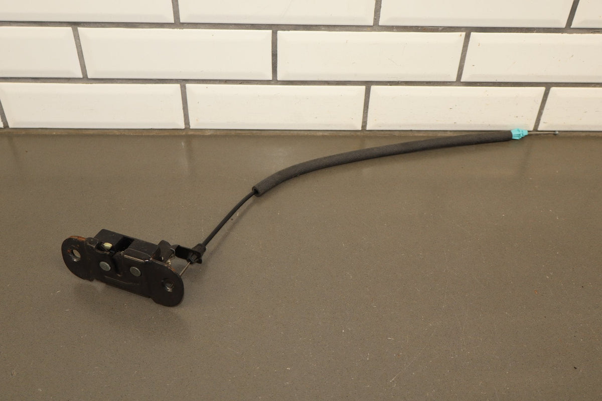 2003-2009 Hummer H2 Rear Hatch Latches W/ Release Cables