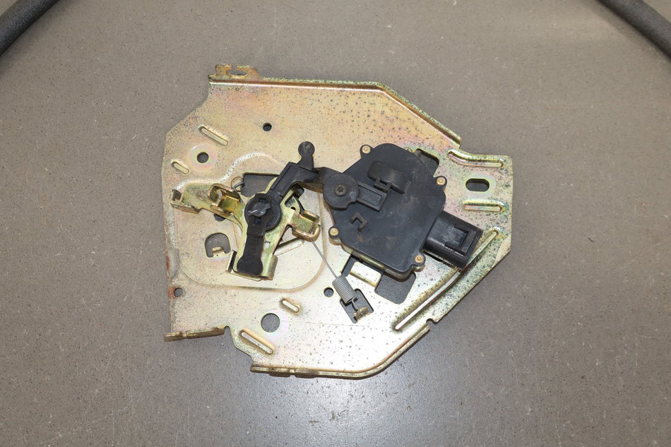 2003-2009 Hummer H2 Rear Hatch Latches W/ Release Cables