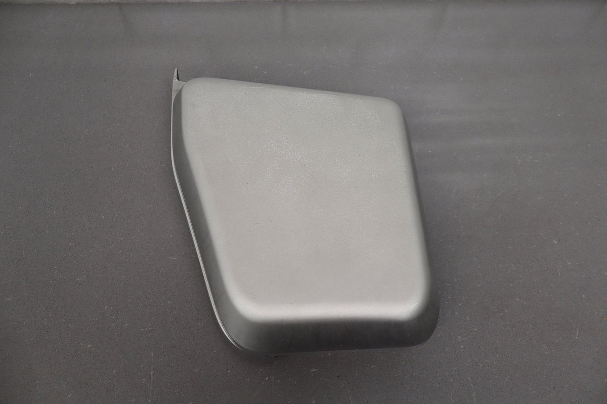 2003-2009 Hummer H2 - RH Passenger Cowl Vent Panel Cap Pewter 11