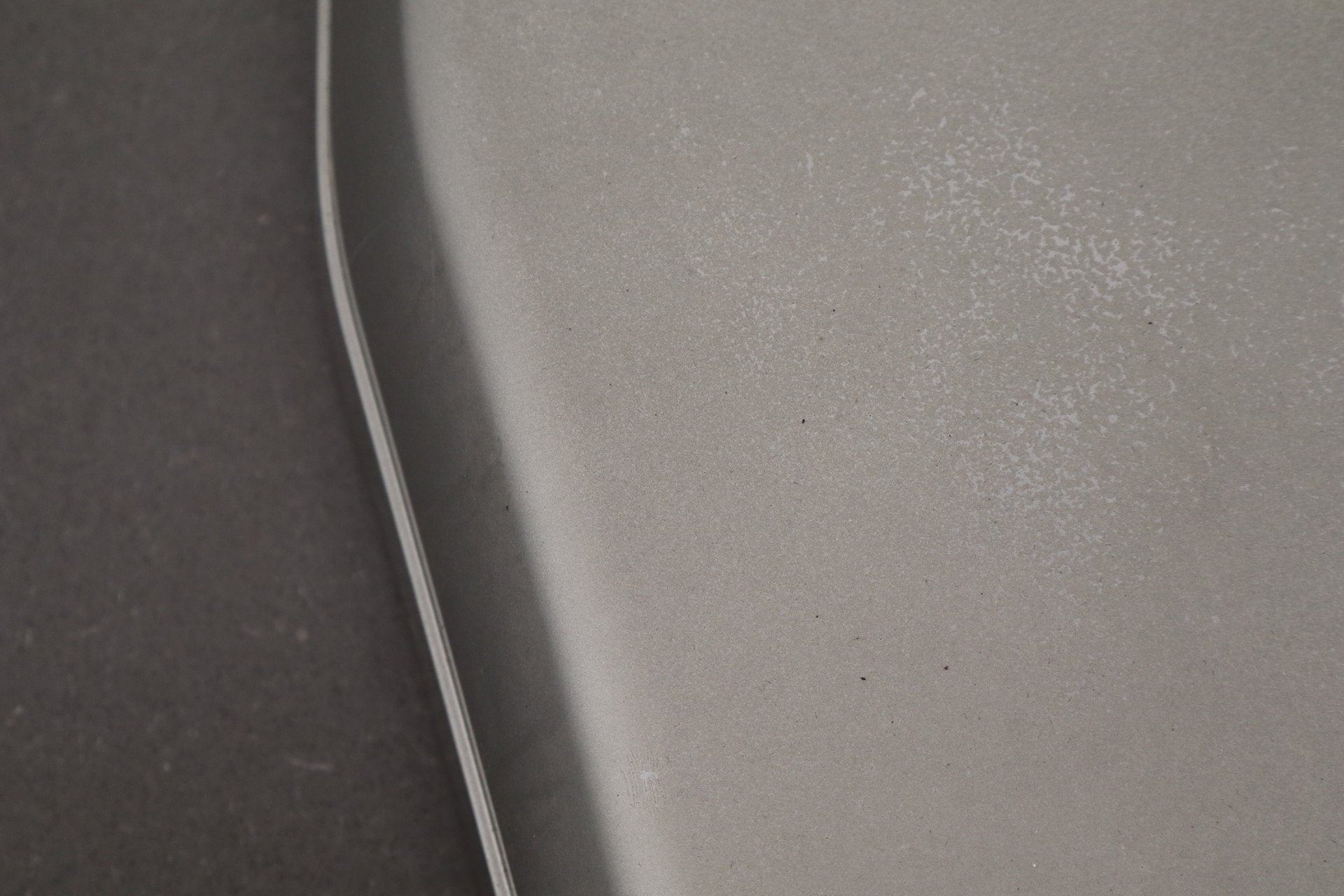 2003-2009 Hummer H2 - RH Passenger Cowl Vent Panel Cap Pewter 11