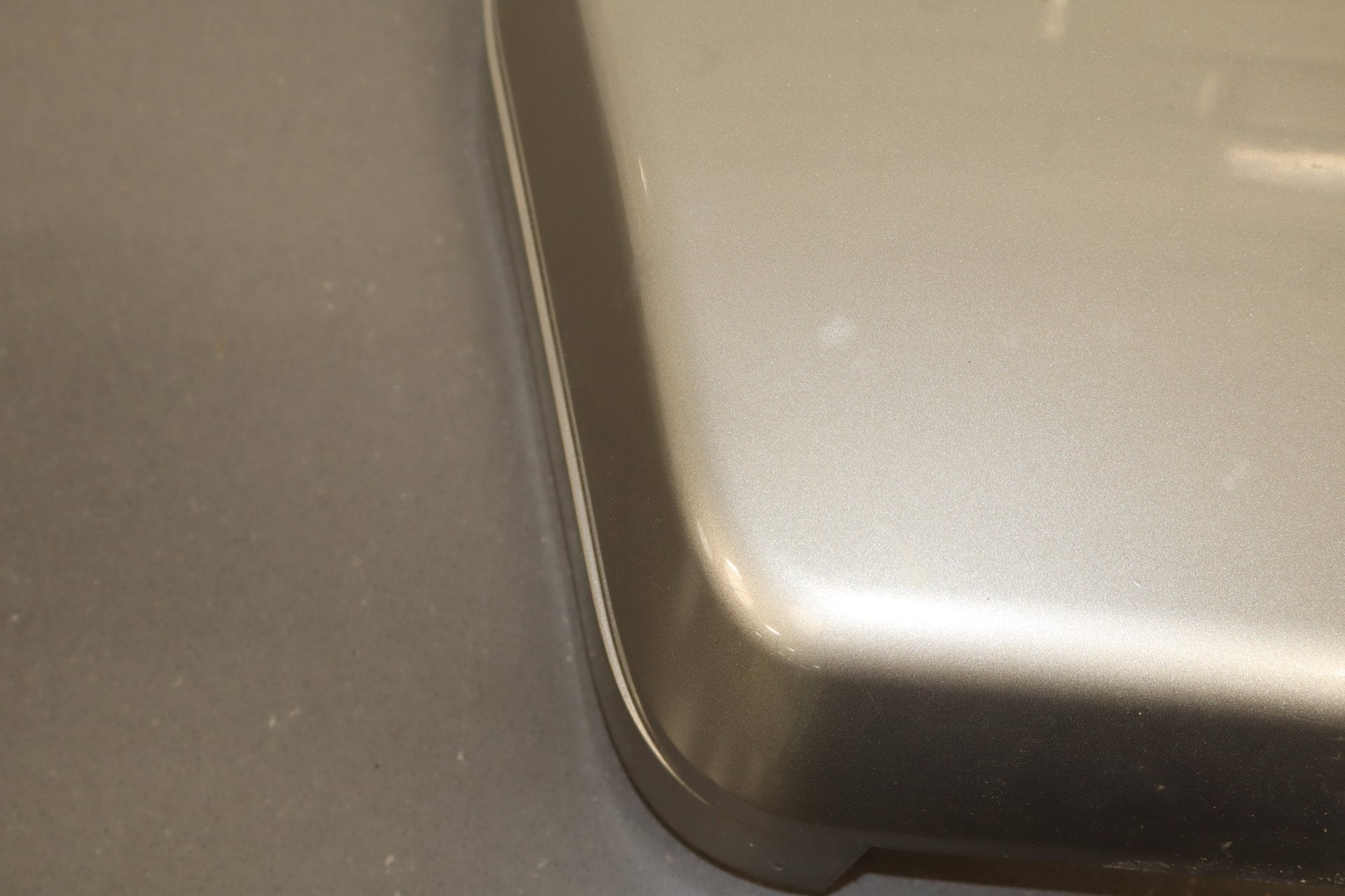 2003-2009 Hummer H2- RH Passenger Cowl Vent Panel Cap Pewter 11