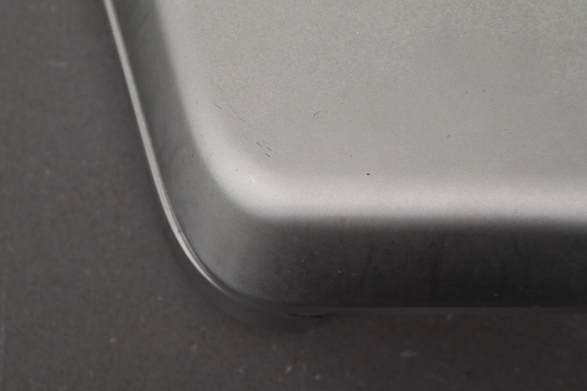 2003-2009 Hummer H2 - RH Passenger Cowl Vent Panel Cap Pewter 11