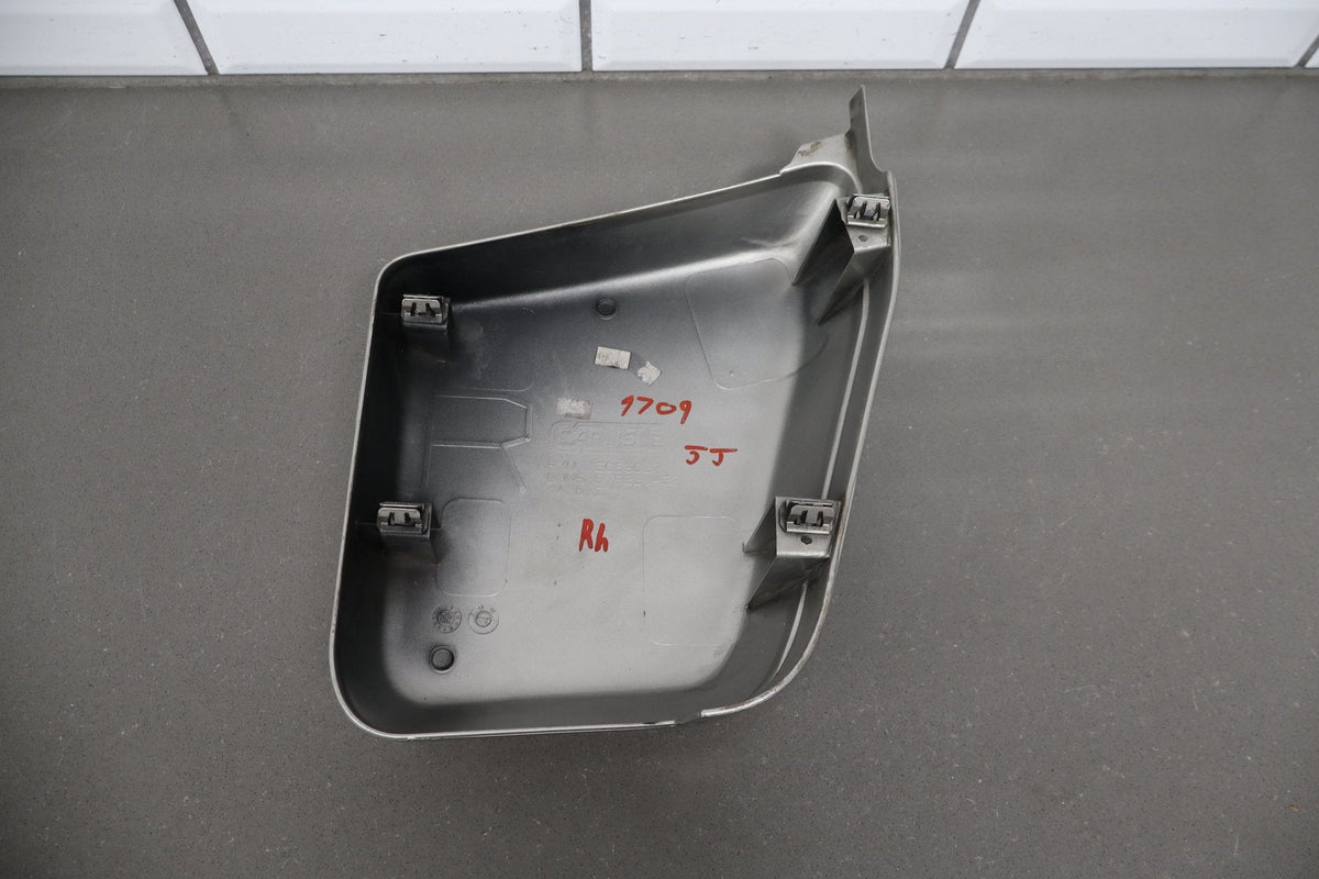 2003-2009 Hummer H2 - RH Passenger Cowl Vent Panel Cap Pewter 11