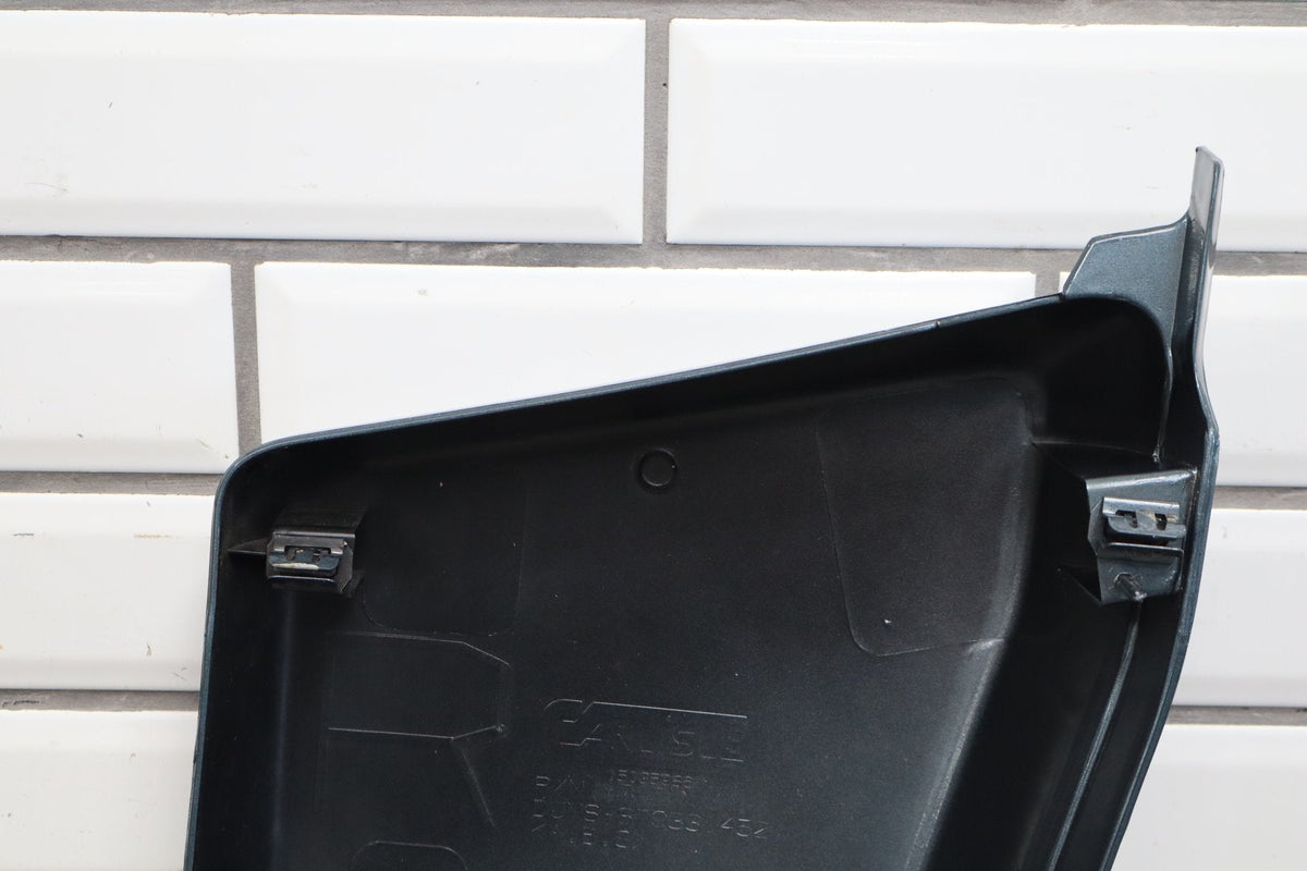 2003-2009 Hummer H2 - RH Passenger Cowl Vent Panel Cap Stealth Gray 46