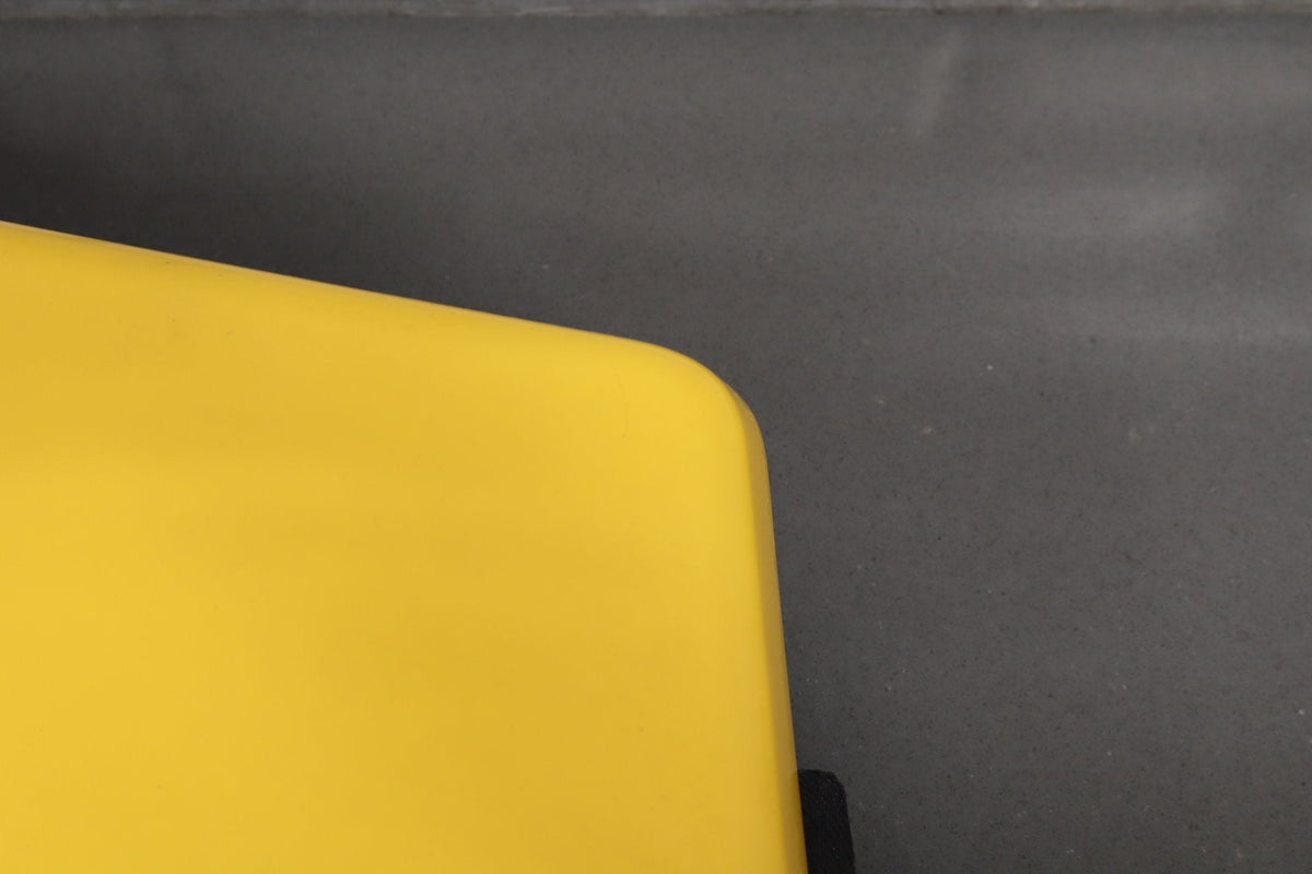 2003-2009 Hummer H2- RH Passenger Cowl Vent Panel Cap Yellow 41
