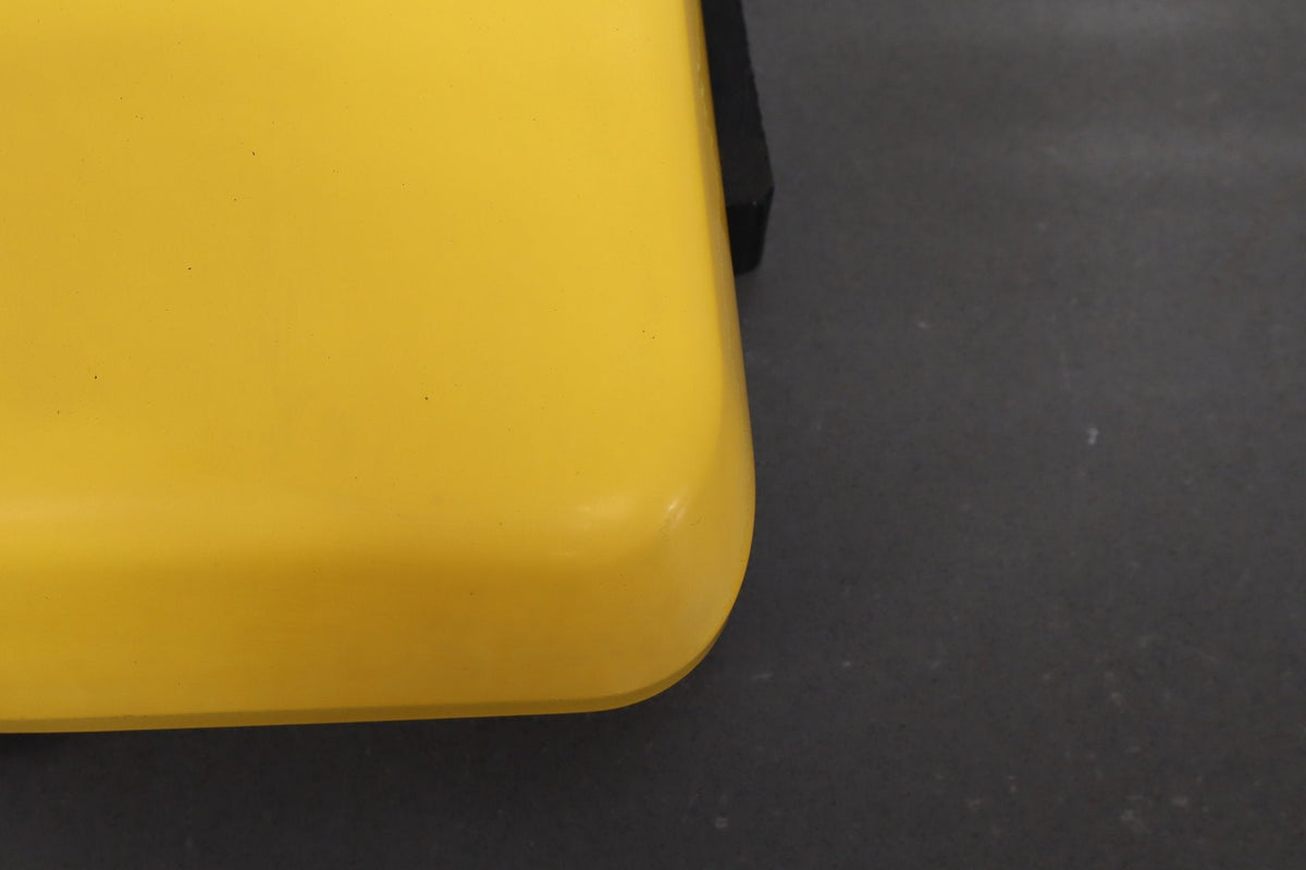 2003-2009 Hummer H2- RH Passenger Cowl Vent Panel Cap Yellow 41