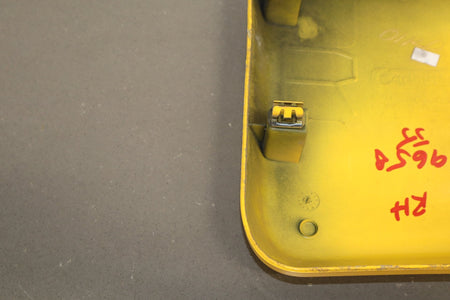 2003-2009 Hummer H2- RH Passenger Cowl Vent Panel Cap Yellow 43