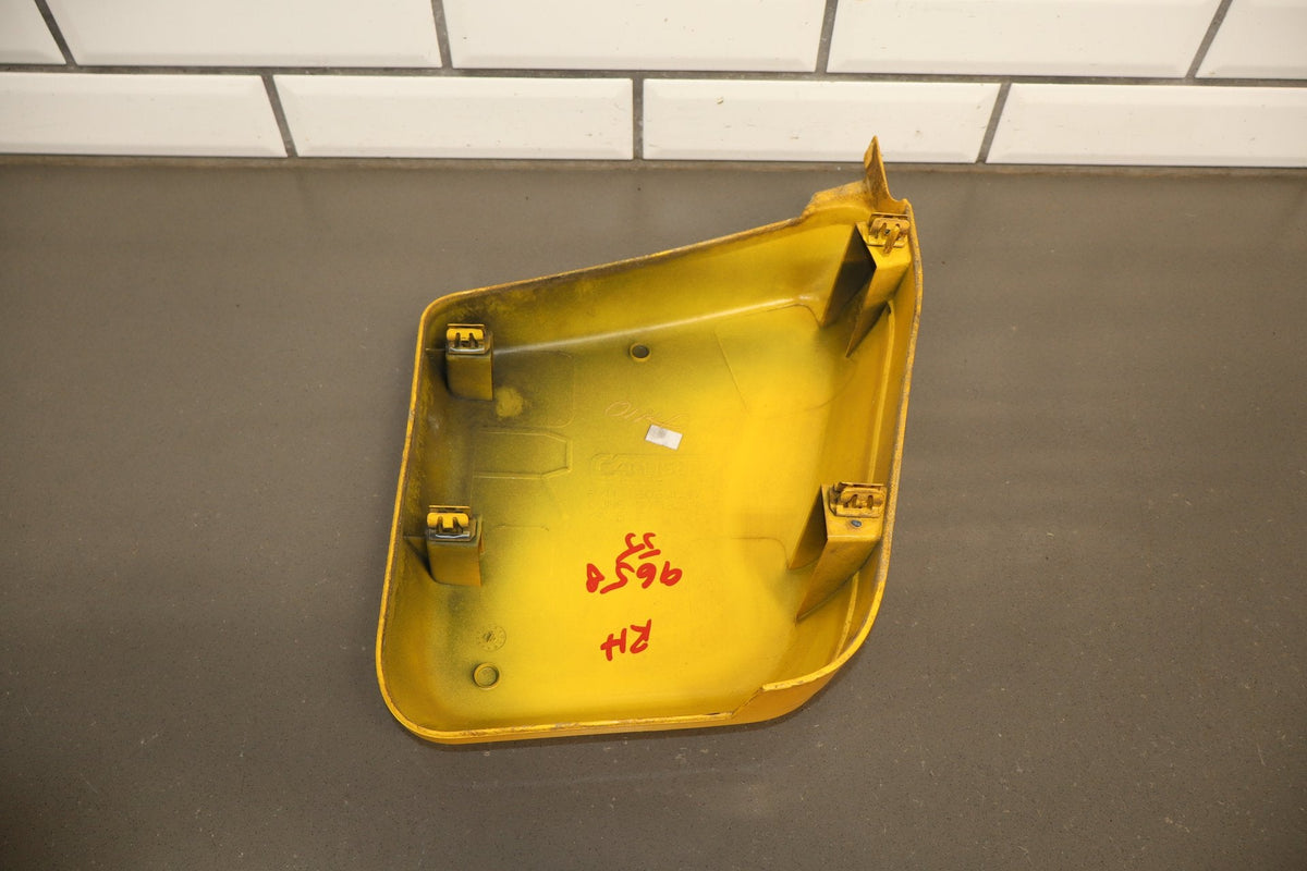 2003-2009 Hummer H2- RH Passenger Cowl Vent Panel Cap Yellow 43