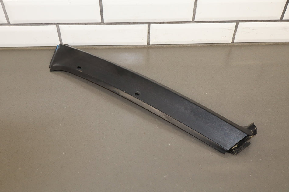 2003-2009 Hummer H2- Right Exterior A Pillar 20787558