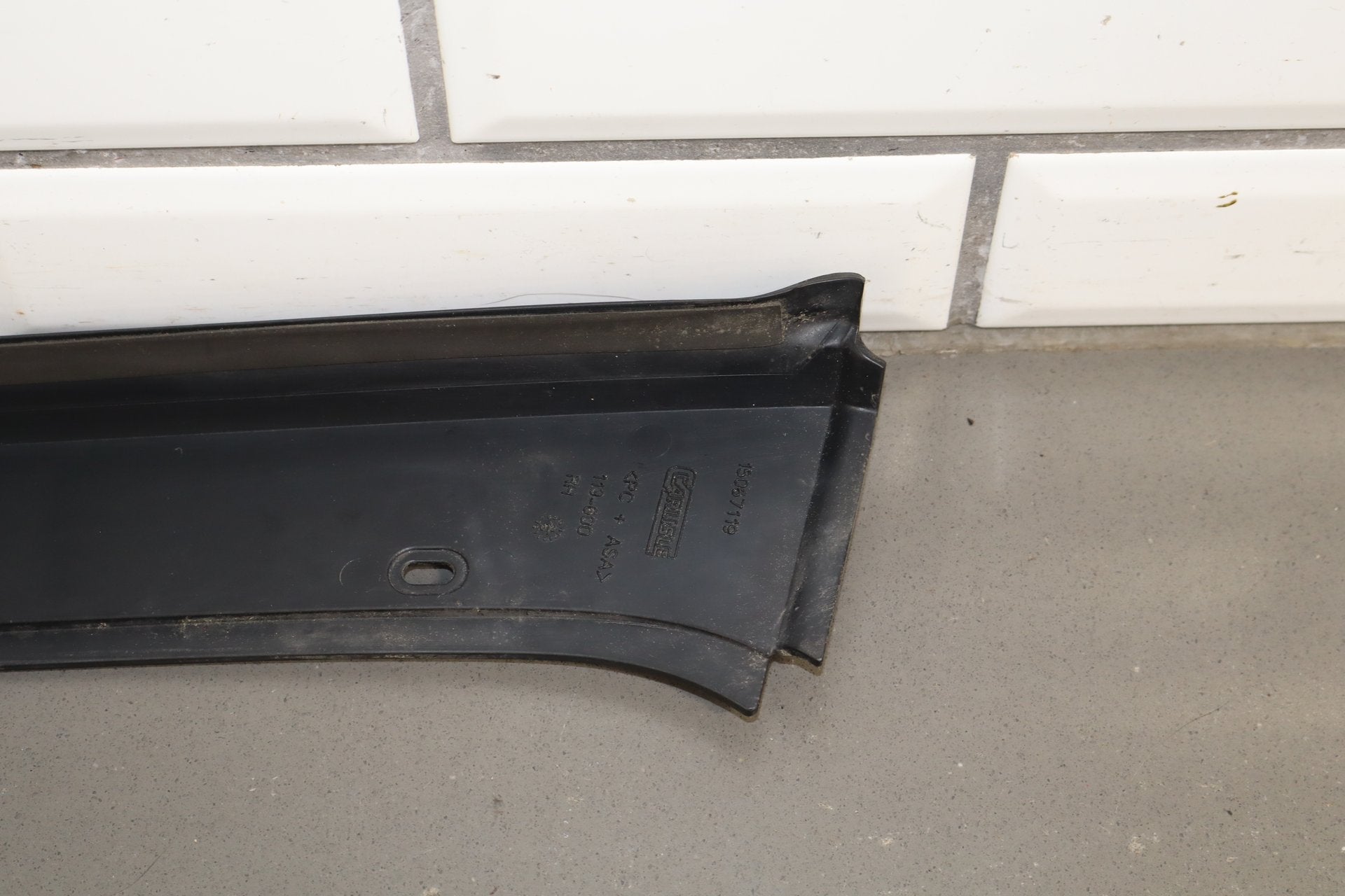 2003-2009 Hummer H2- Right Exterior A Pillar 20787558