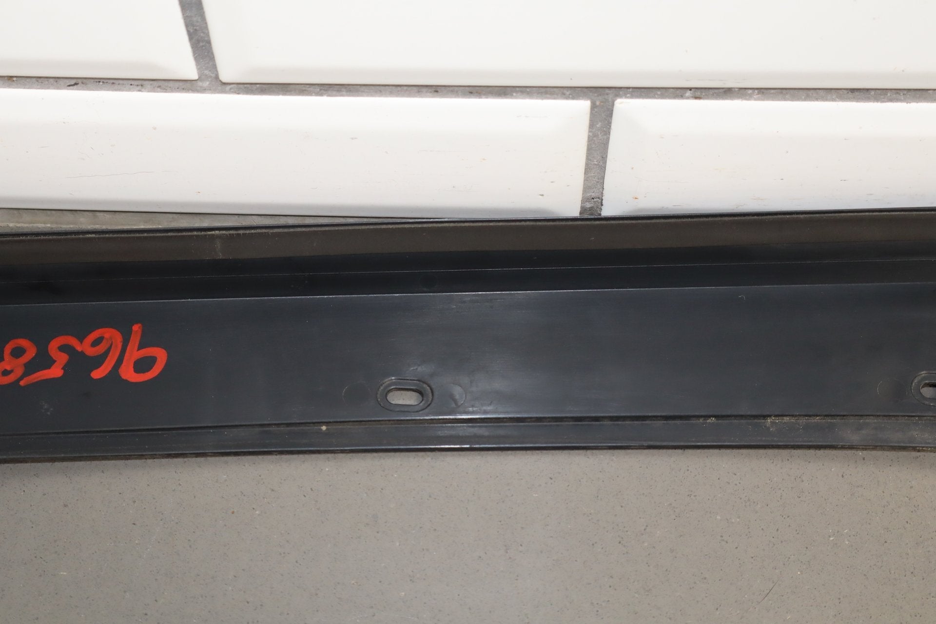 2003-2009 Hummer H2- Right Exterior A Pillar 20787558