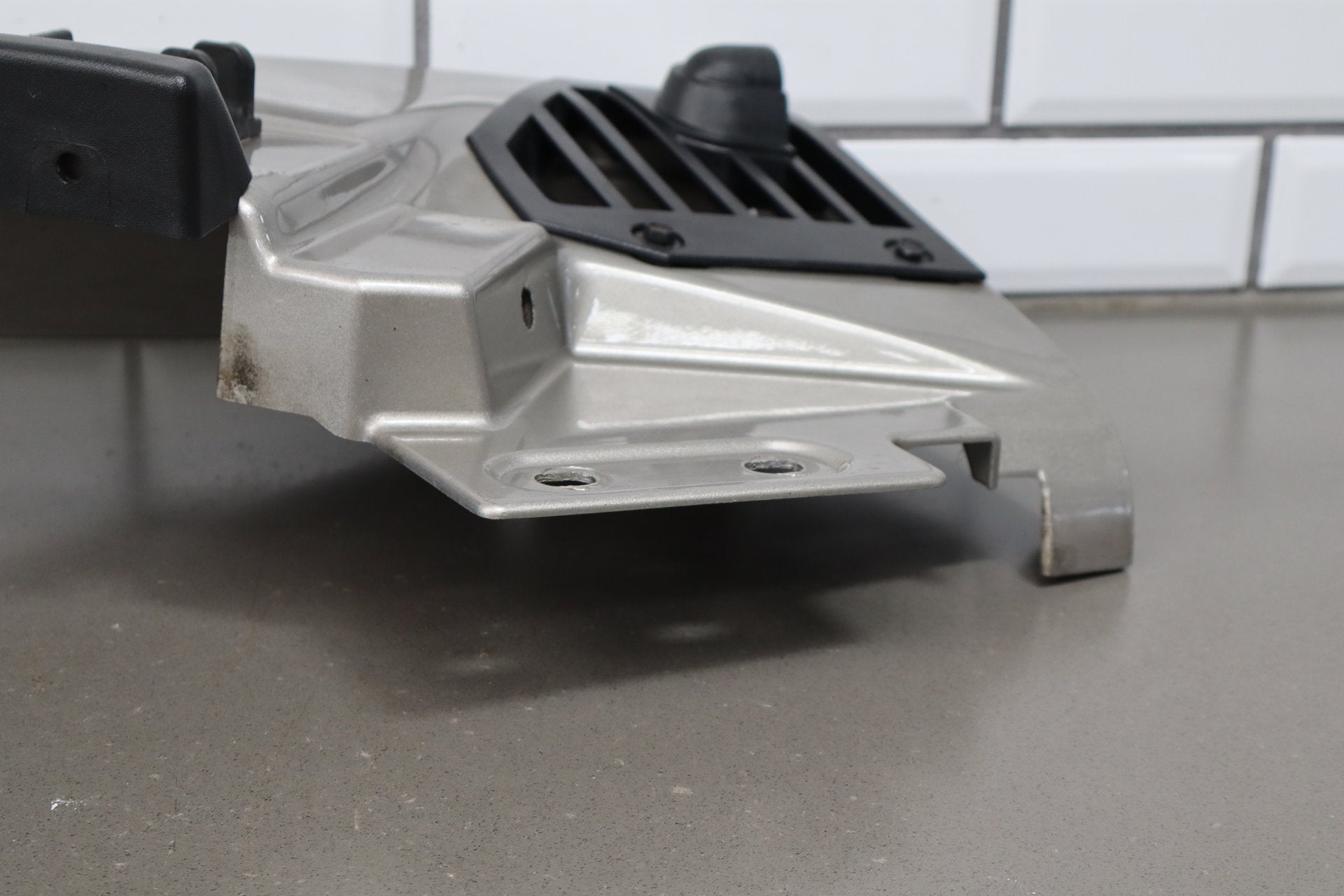 2003-2009 Hummer H2 Right Fender