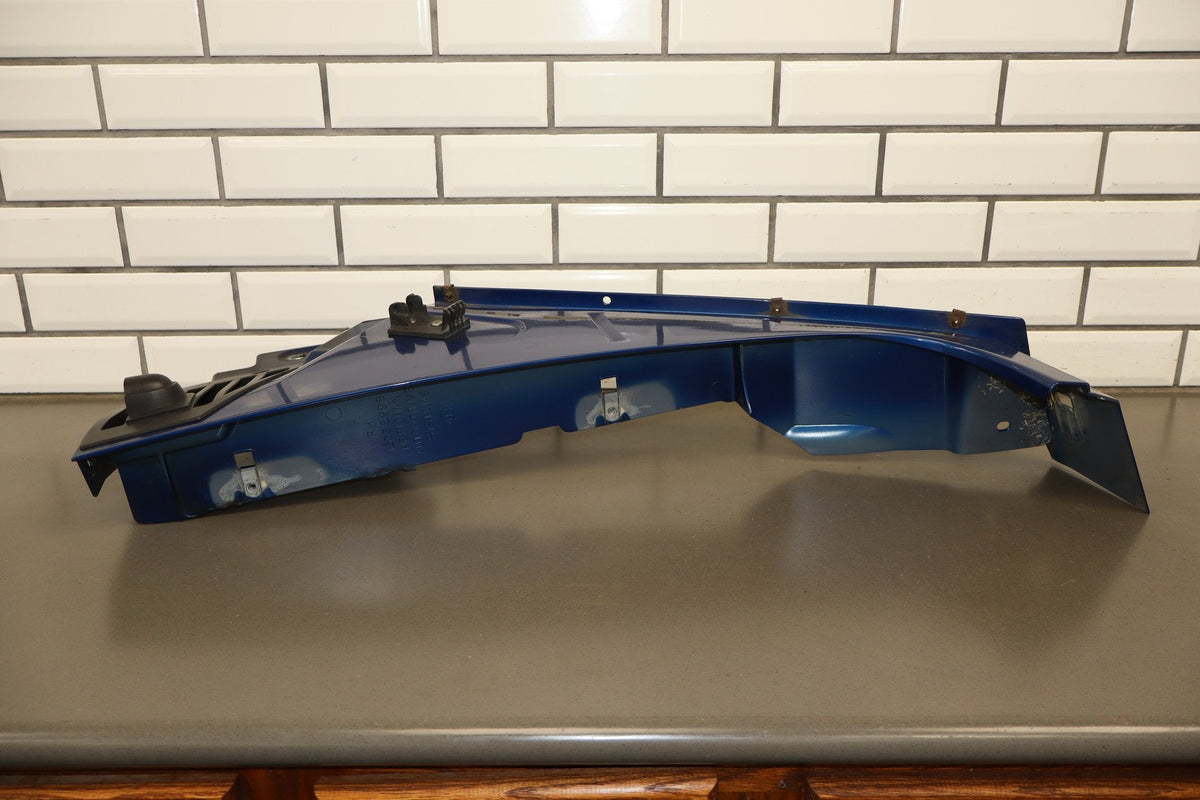 2003-2009 Hummer H2 Right Fender Pacific Blue 91
