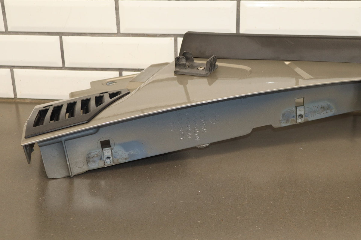2003-2009 Hummer H2 Right Fender Pewter 11