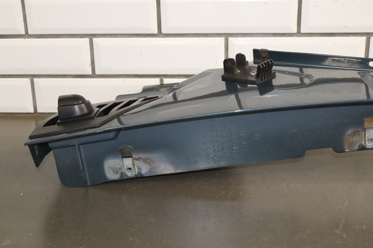 2003-2009 Hummer H2 Right Fender Stealth Gray 46