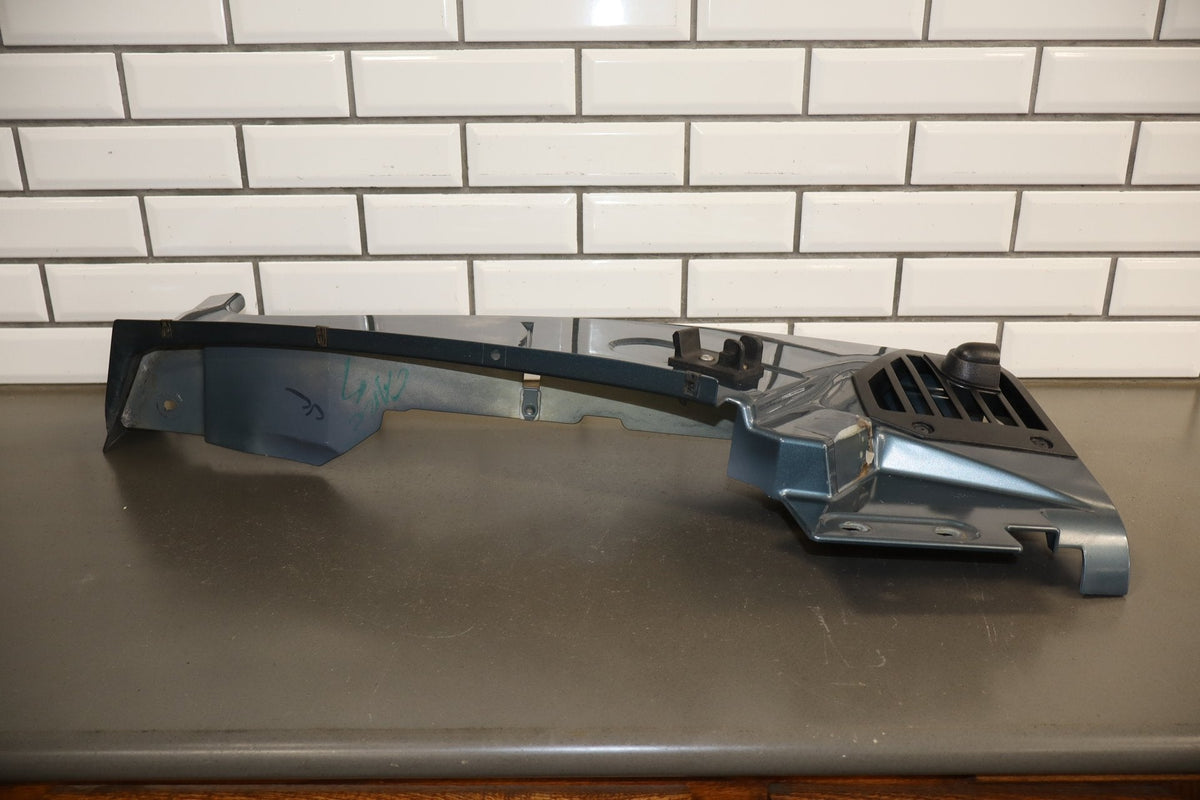 2003-2009 Hummer H2 Right Fender Stealth Gray 46