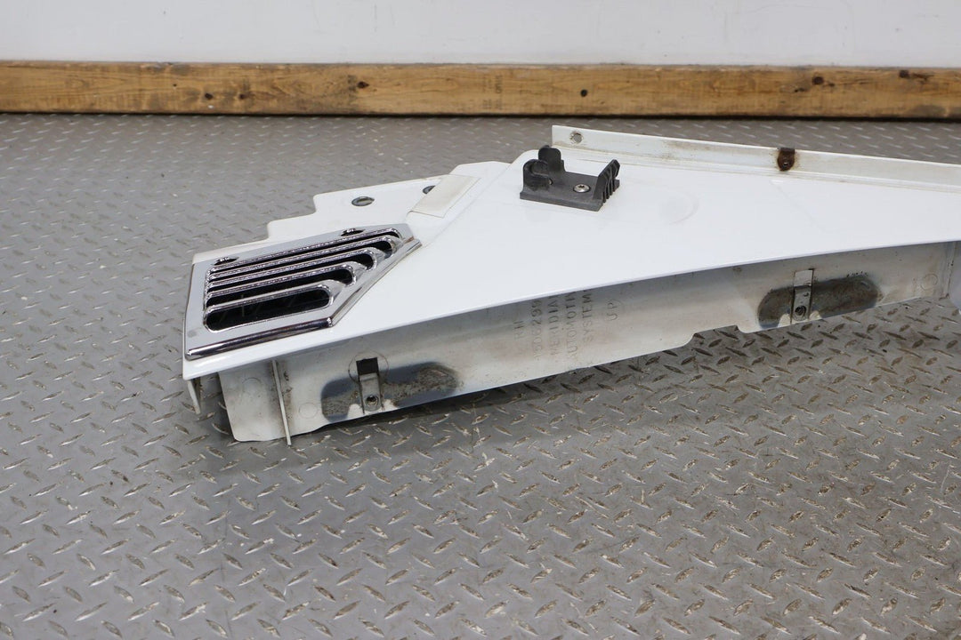 2003 - 2009 Hummer H2 Right Fender *White 50U