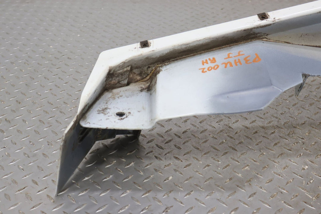 2003 - 2009 Hummer H2 Right Fender White 50U