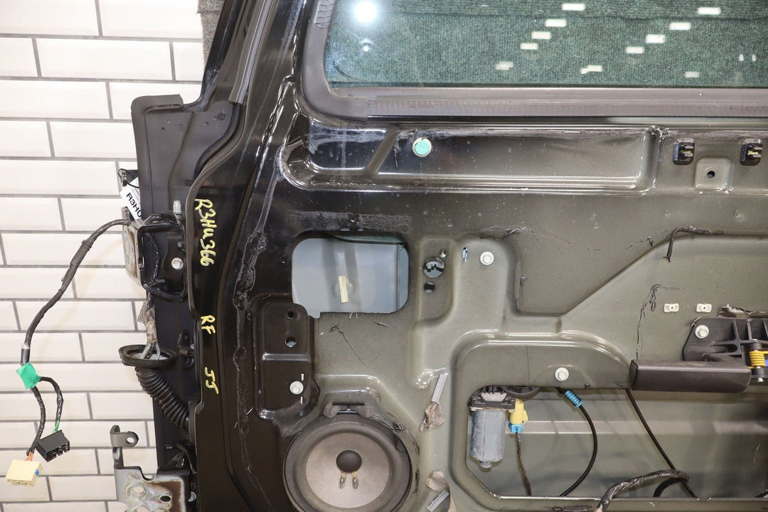 2003 - 2009 Hummer H2 Right Front Door
