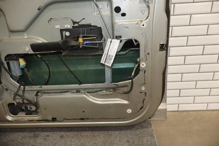 2003-2009 Hummer H2 Right Front Door Pewter 11