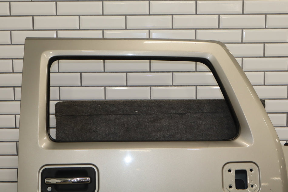 2003-2009 Hummer H2 Right Front Door Pewter 11
