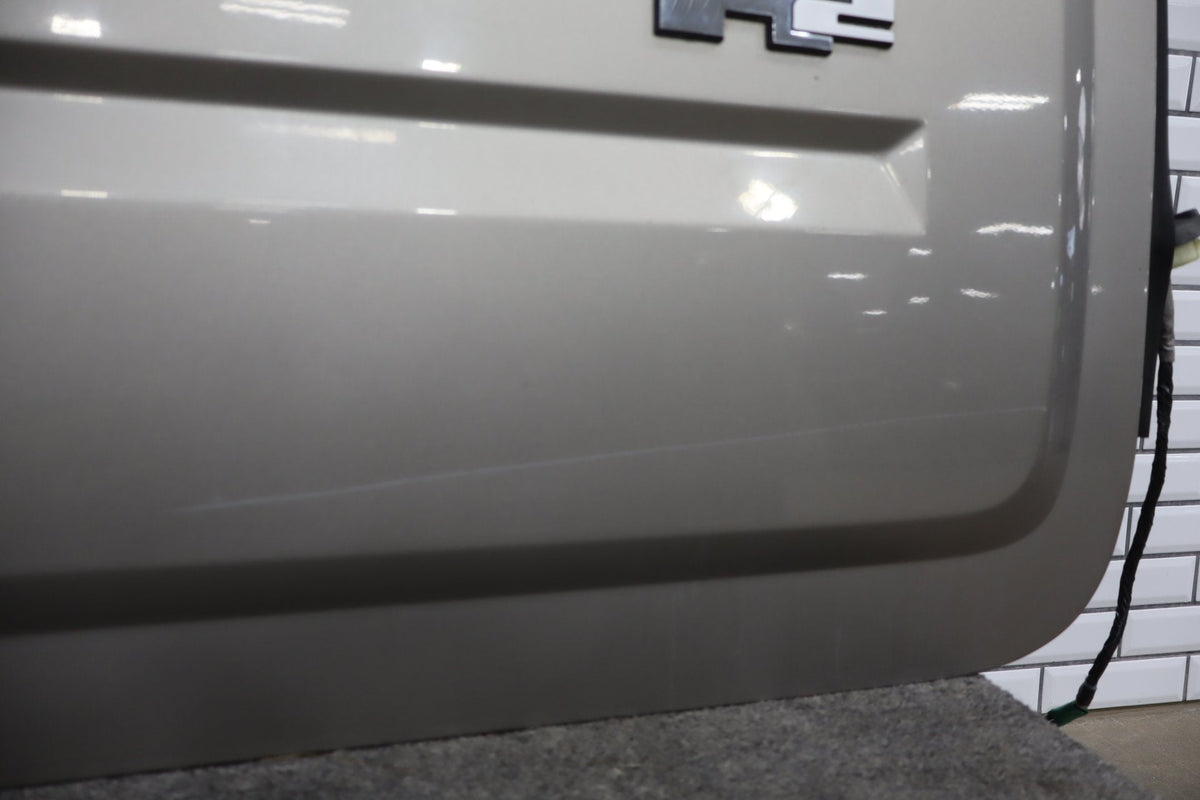 2003-2009 Hummer H2 Right Front Door Pewter 11