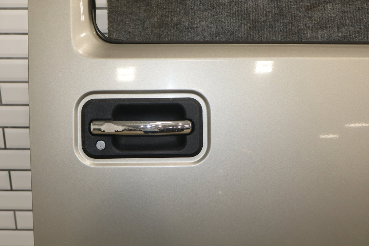 2003-2009 Hummer H2 Right Front Door Pewter 11