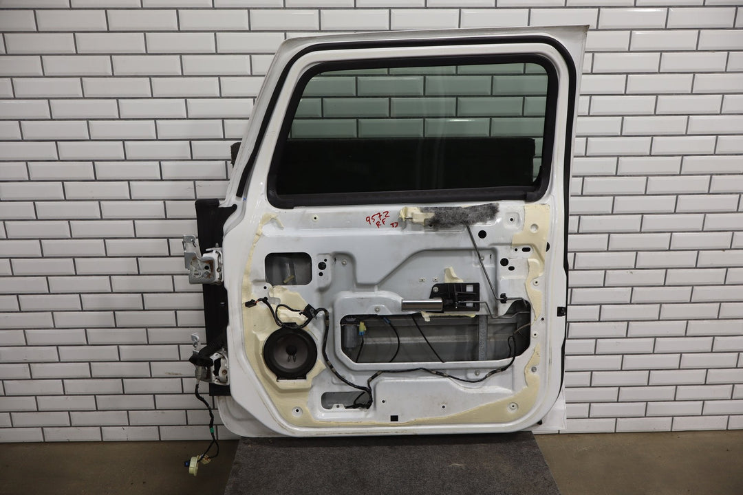2003 - 2009 Hummer H2 Right Front Door White 50