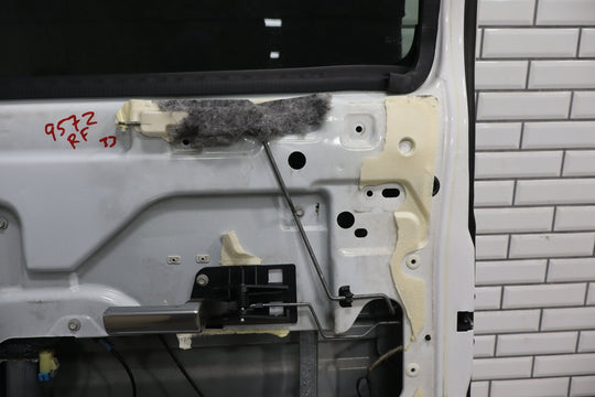 2003 - 2009 Hummer H2 Right Front Door White 50
