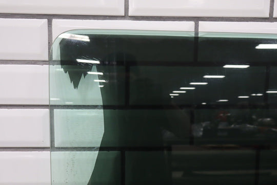 2003 - 2009 Hummer H2 Right Front Door Window