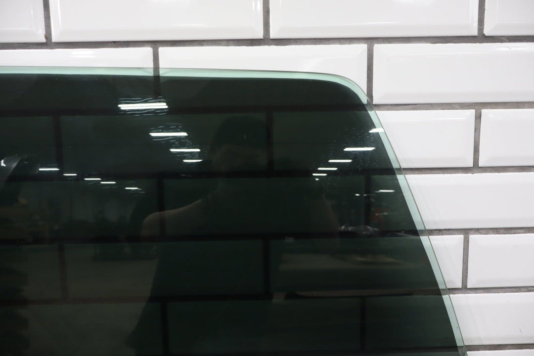 2003 - 2009 Hummer H2 Right Front Door Window