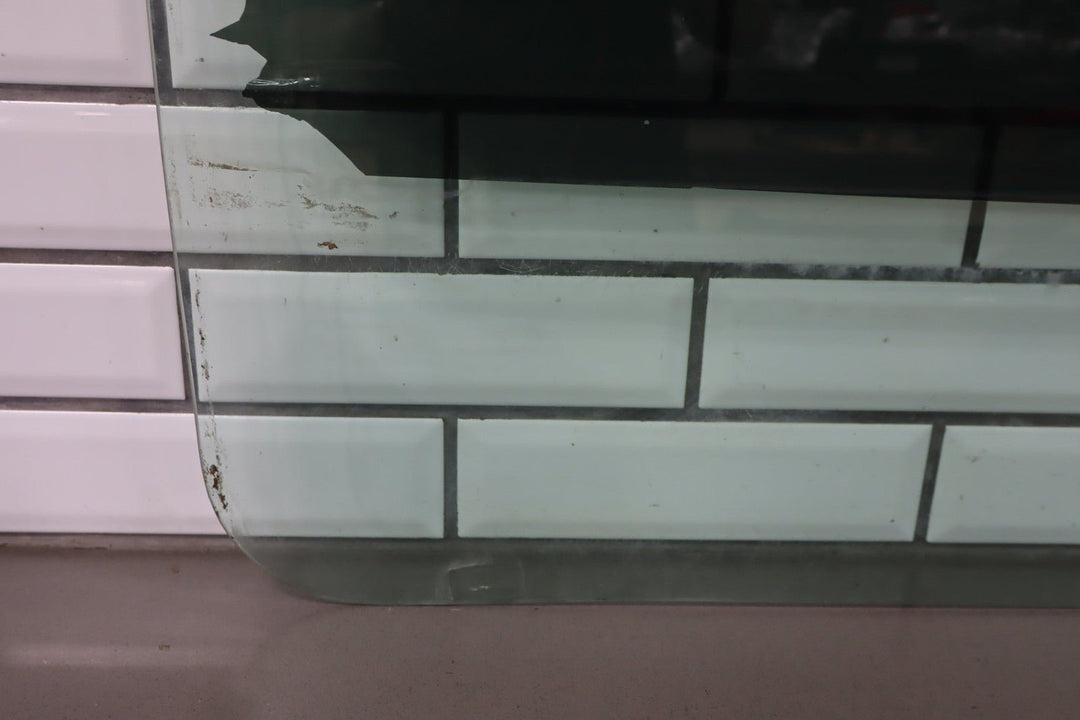 2003 - 2009 Hummer H2 Right Front Door Window