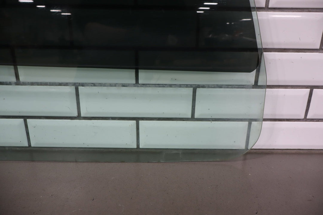 2003 - 2009 Hummer H2 Right Front Door Window