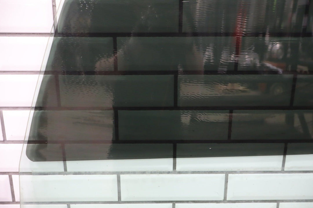 2003 - 2009 Hummer H2 Right Front Door Window