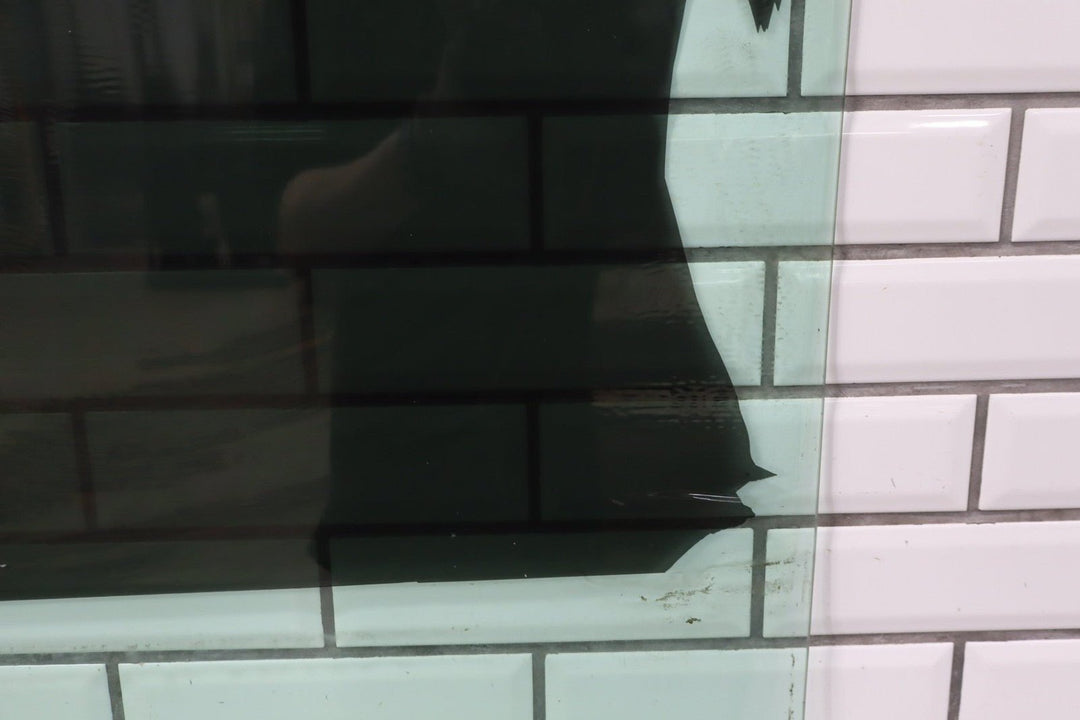 2003 - 2009 Hummer H2 Right Front Door Window