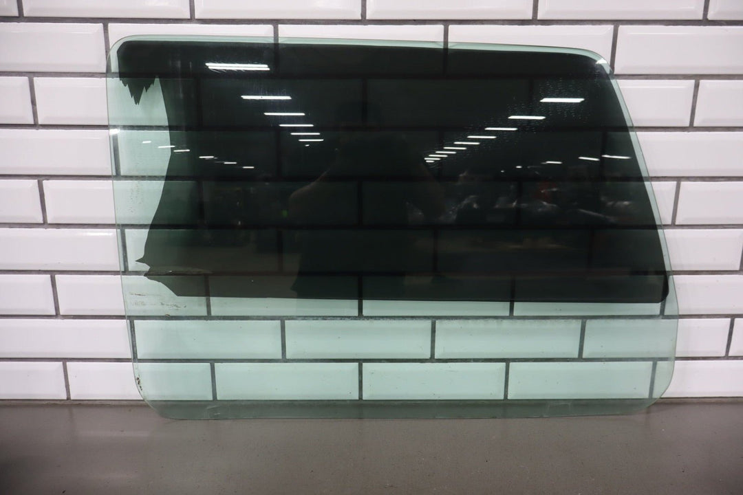 2003 - 2009 Hummer H2 Right Front Door Window