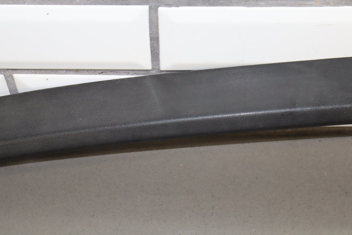 2003-2009 Hummer H2- Right Front Hood Flare Moulding 15200467