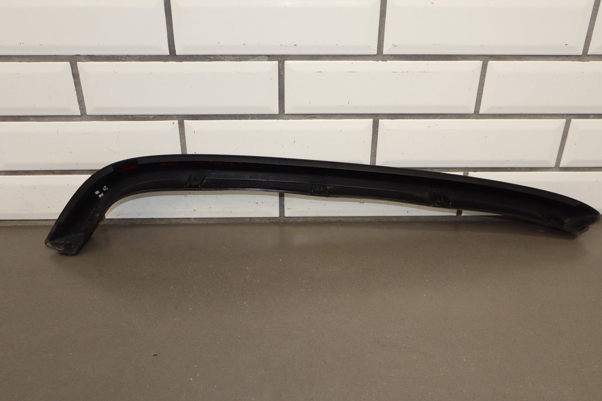 2003-2009 Hummer H2 - Right Front Hood Flare Moulding 15200467