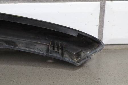 2003-2009 Hummer H2- Right Front Hood Flare Moulding 15200467