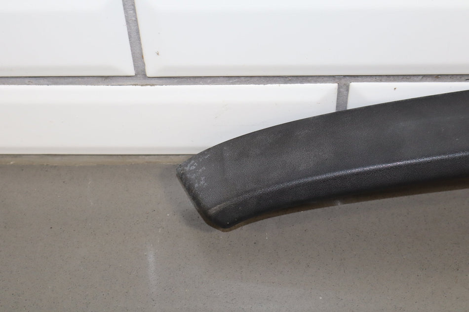 2003-2009 Hummer H2- Right Front Hood Flare Moulding 15200467