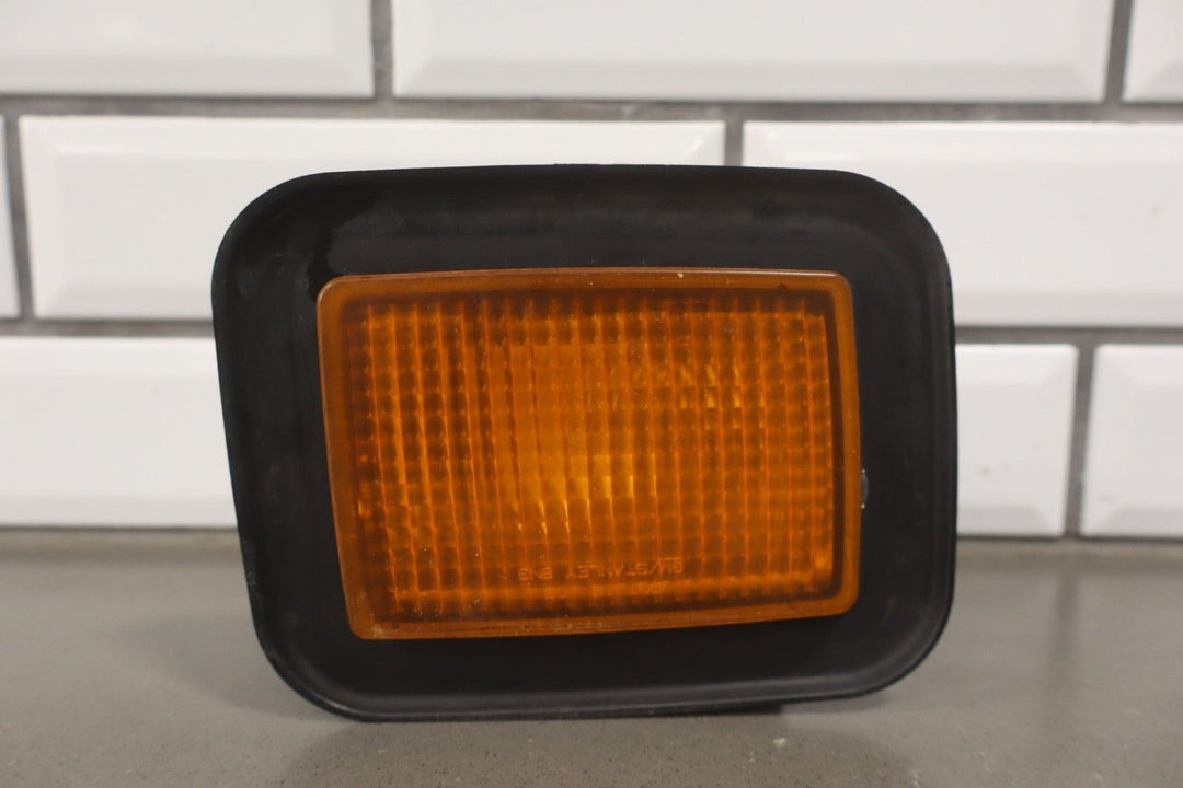 2003 - 2009 Hummer H2 Right Headlamp W/ Amber Marker 15269179