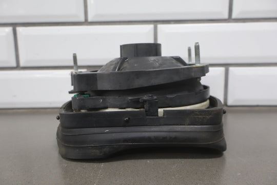 2003 - 2009 Hummer H2 Right Headlamp W/ Amber Marker 15269179