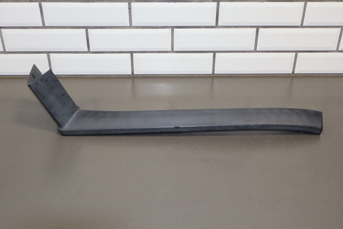 2003-2009 Hummer H2- Right Passenger Textured Fender Molding 15132308