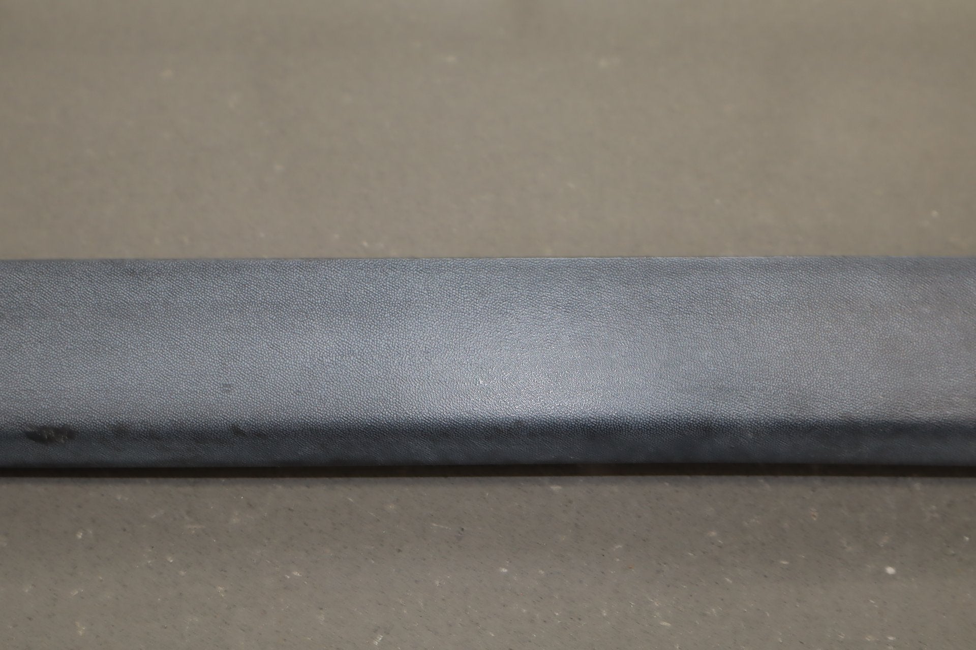 2003-2009 Hummer H2- Right Passenger Textured Fender Molding 15132308