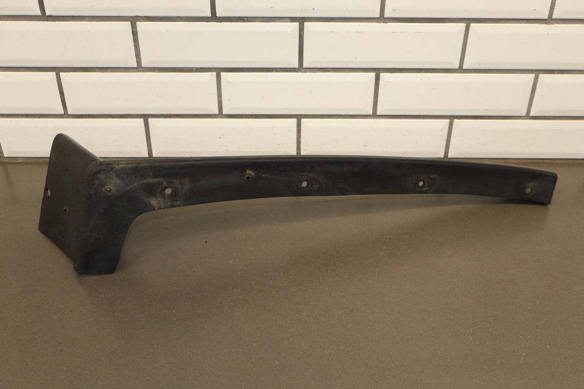2003-2009 Hummer H2 - Right Passenger Textured Fender Molding 15132308