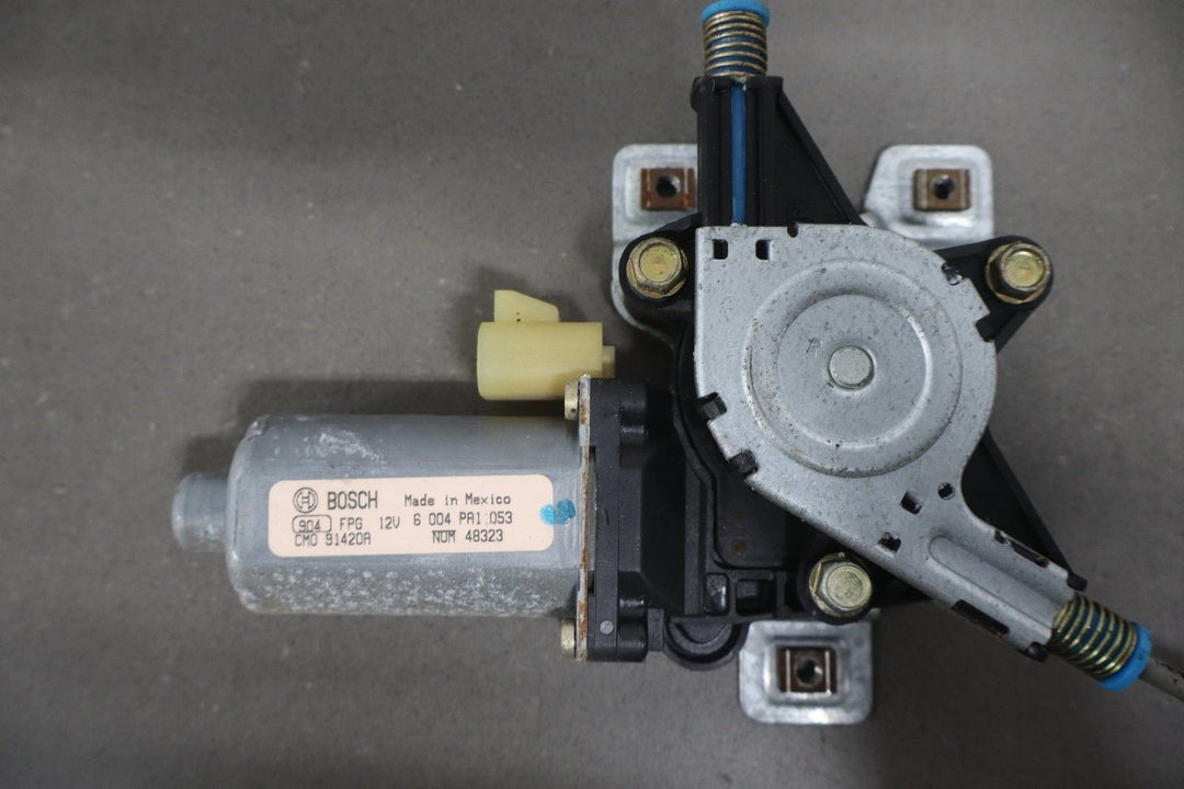 2003 - 2009 Hummer H2 Right Rear Door Regulator 15771354 OEM